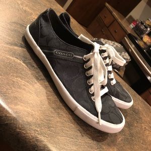 Coach size 8 sneakers 👟